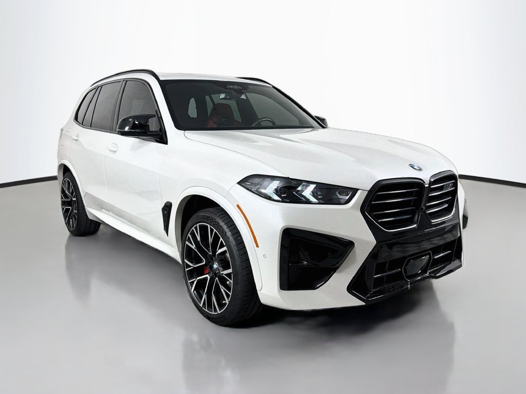 Used 2025 BMW X5 M Competition w/ Executive Package AWD/4WD image 3