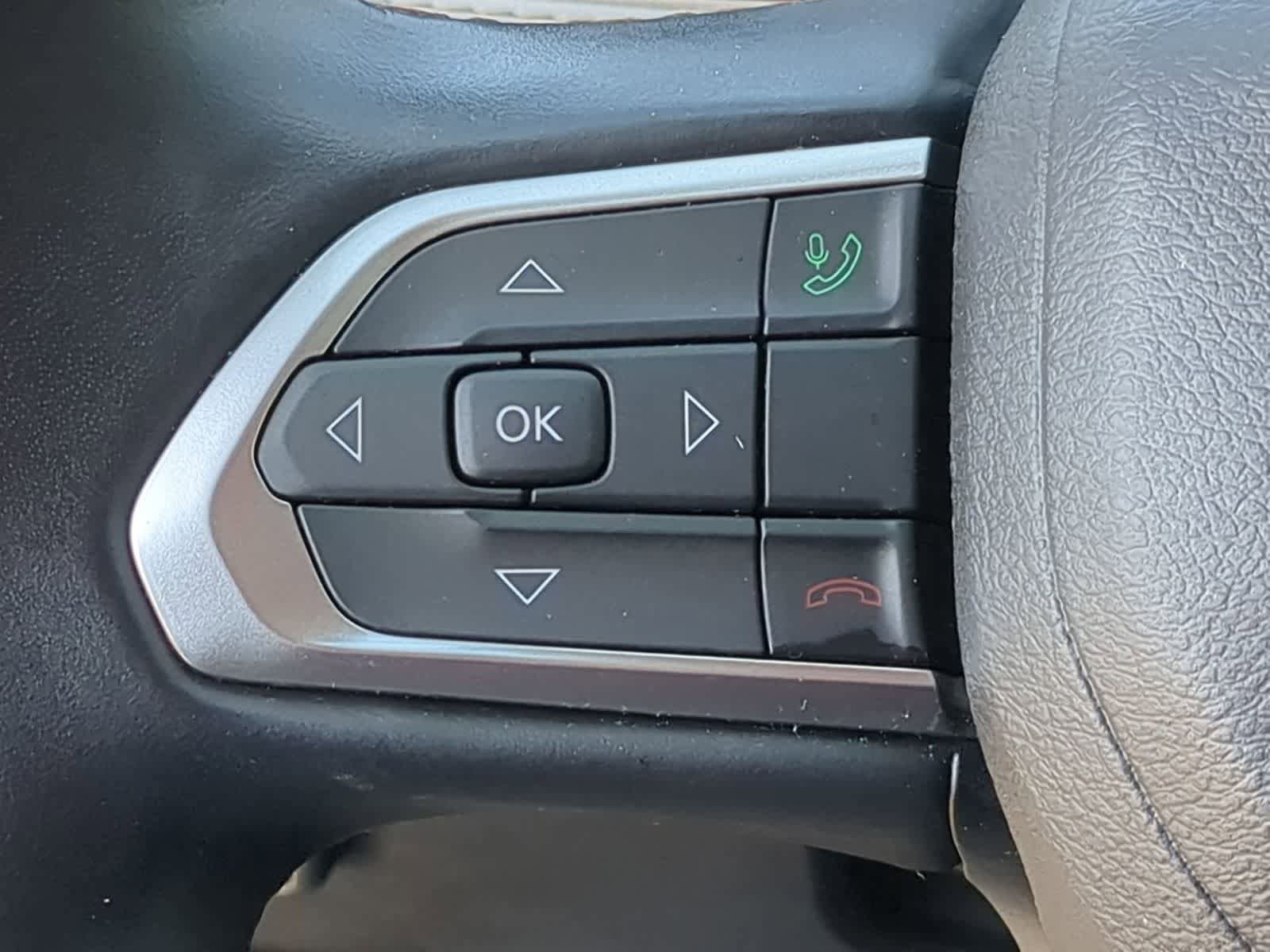 Used 2022 Jeep Compass Limited AWD/4WD image 23