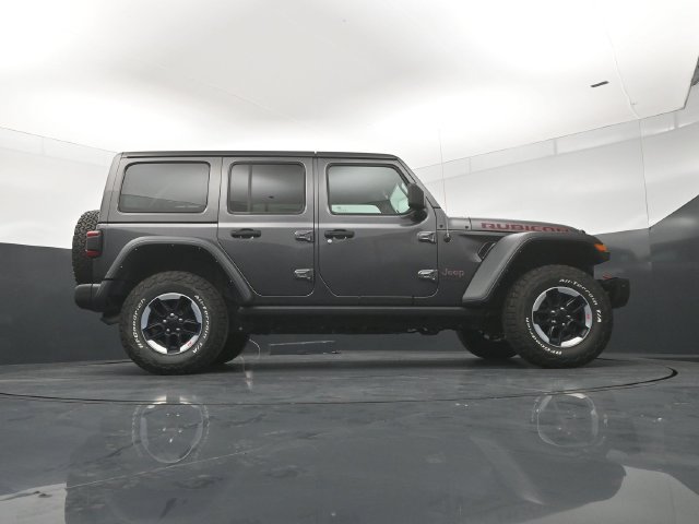 Used 2022 Jeep Wrangler Unlimited Rubicon w/ Dual Top Group AWD/4WD image 24