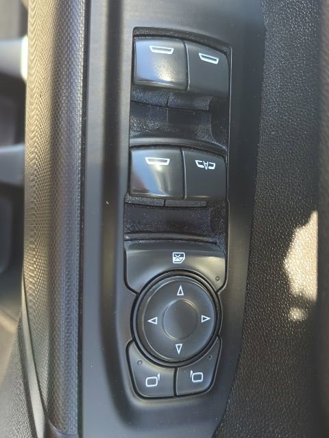 Used 2022 Chevrolet Silverado 2500 Custom w/ Custom Convenience Package image 13