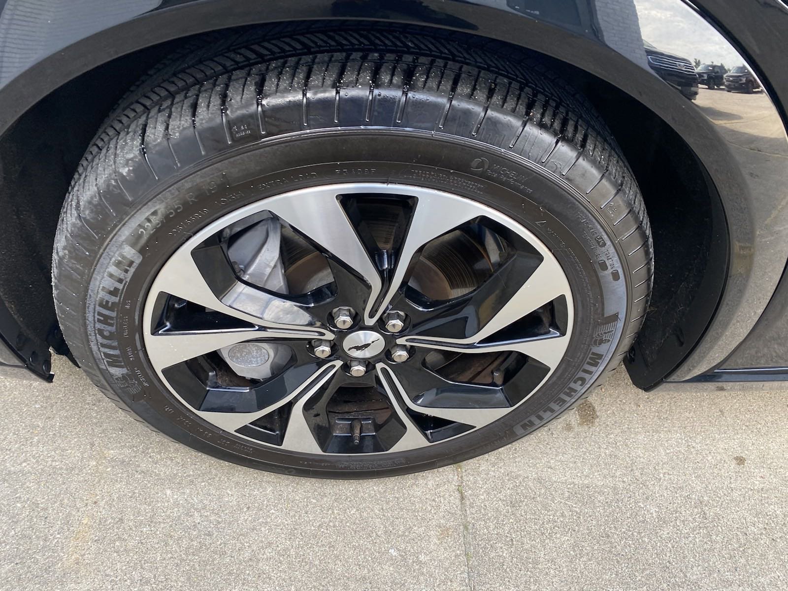 Used 2021 Ford Mustang Mach-E Premium image 2