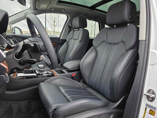 Used 2023 Audi Q5 2.0T Prestige AWD/4WD image 21