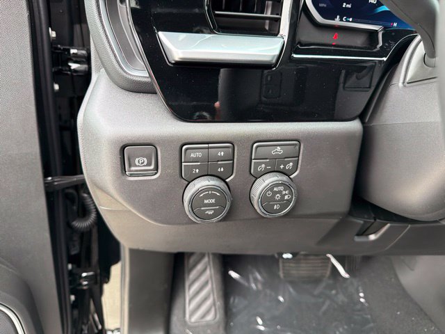New 2026 Chevrolet Silverado 1500 RST w/ Convenience Package II AWD/4WD image 14