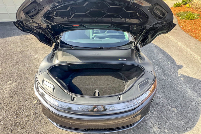 Used 2025 Lucid Air Grand Touring image 39