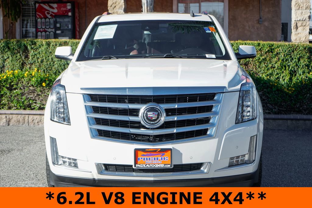 Used 2015 Cadillac Escalade Premium image 3