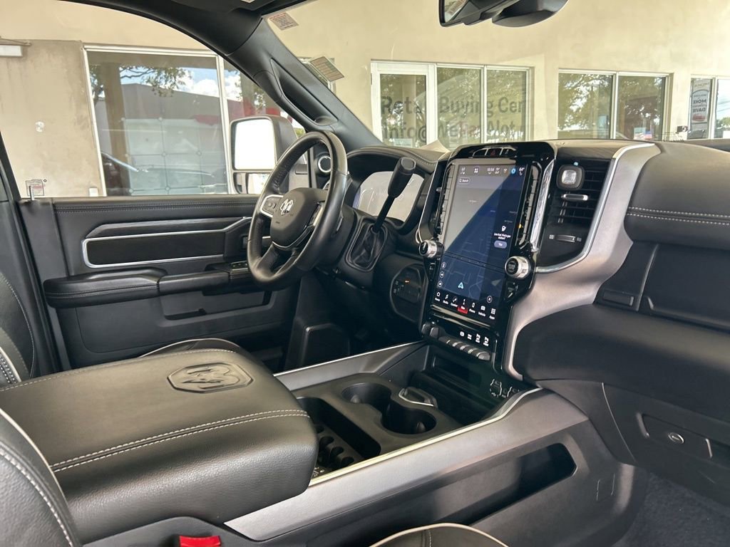 Used 2024 RAM 2500 Laramie w/ Night Edition image 24