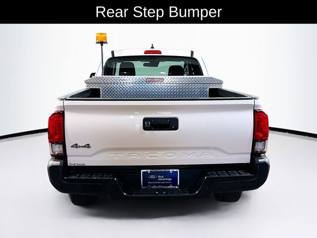 Used 2022 Toyota Tacoma SR image 18