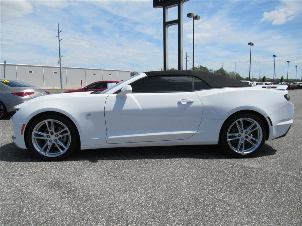 Used 2022 Chevrolet Camaro LT w/ RS Package RWD image 4