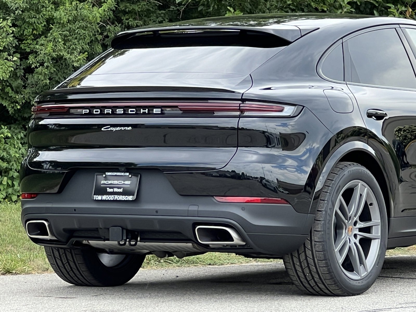 New 2026 Porsche Cayenne Coupe image 9