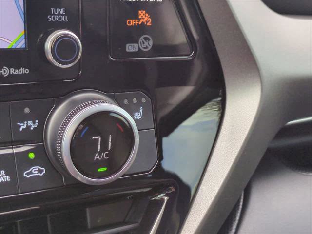 Certified 2020 Toyota Highlander XLE image 24