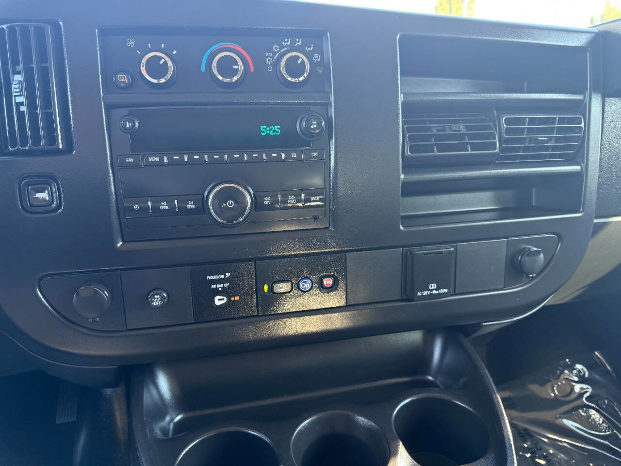 Used 2023 Chevrolet Express 3500 LS image 34