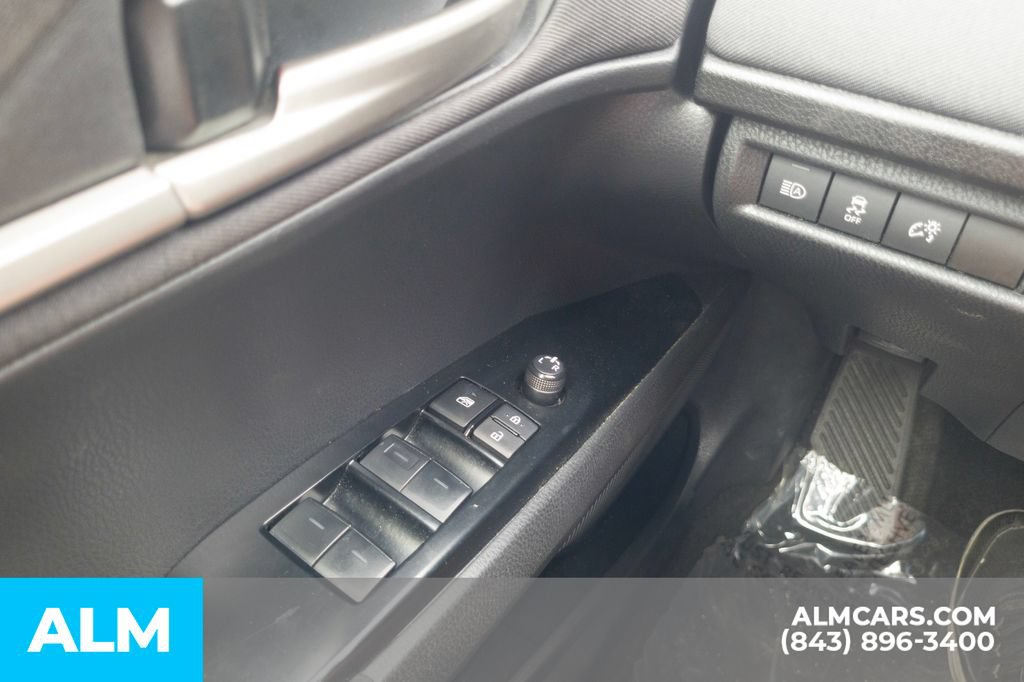 Used 2025 Toyota Camry LE FWD image 34