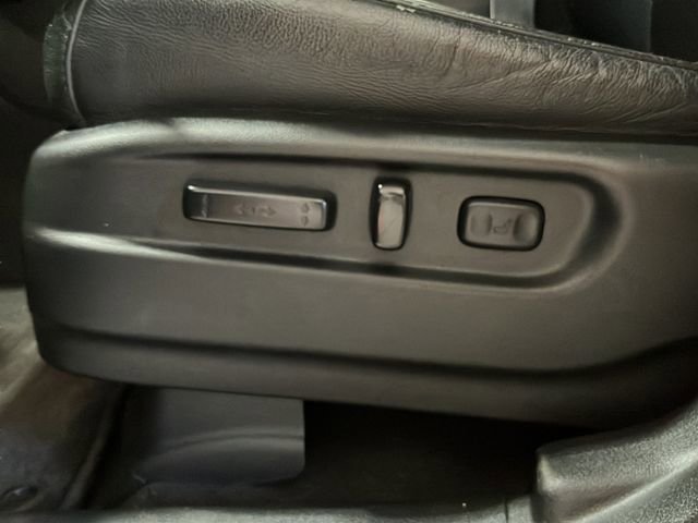 Used 2017 Honda Pilot Touring image 23