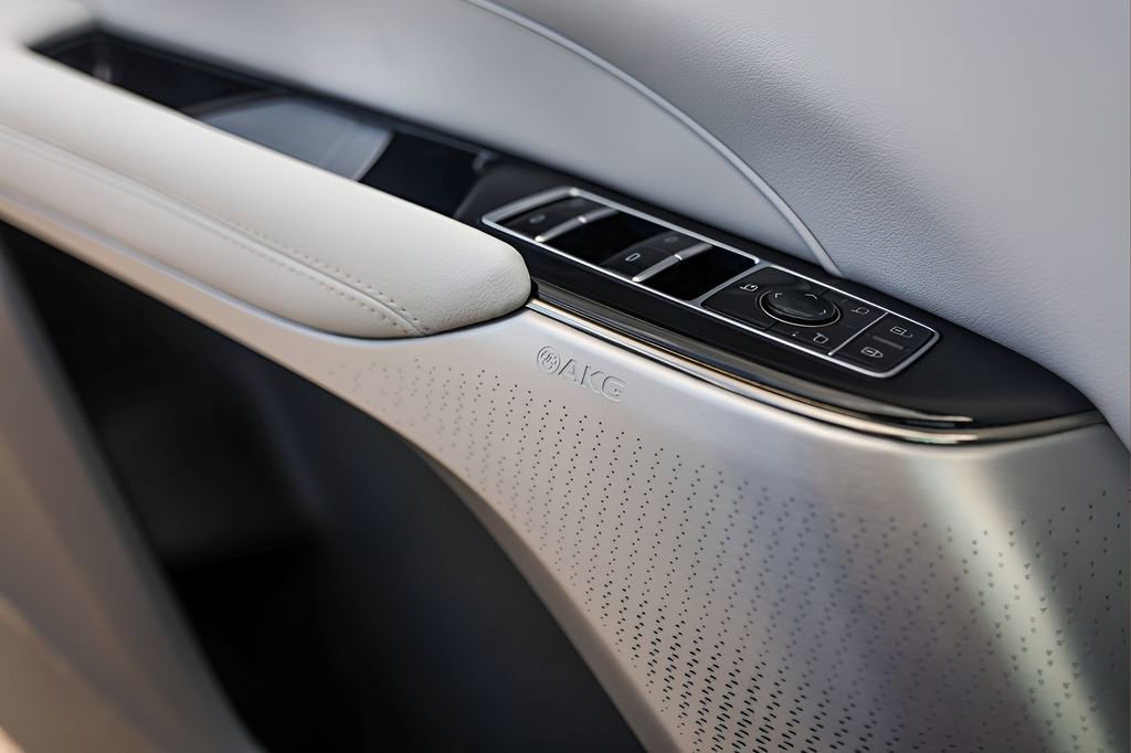 Certified 2025 Cadillac Lyriq Sport AWD/4WD image 20