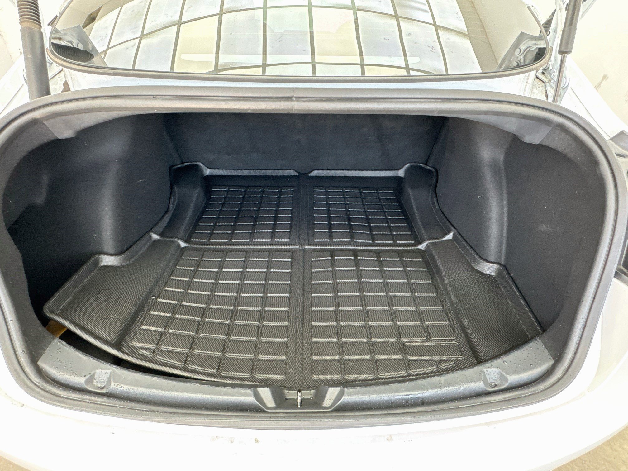 Used 2023 Tesla Model 3 Standard Range RWD image 18
