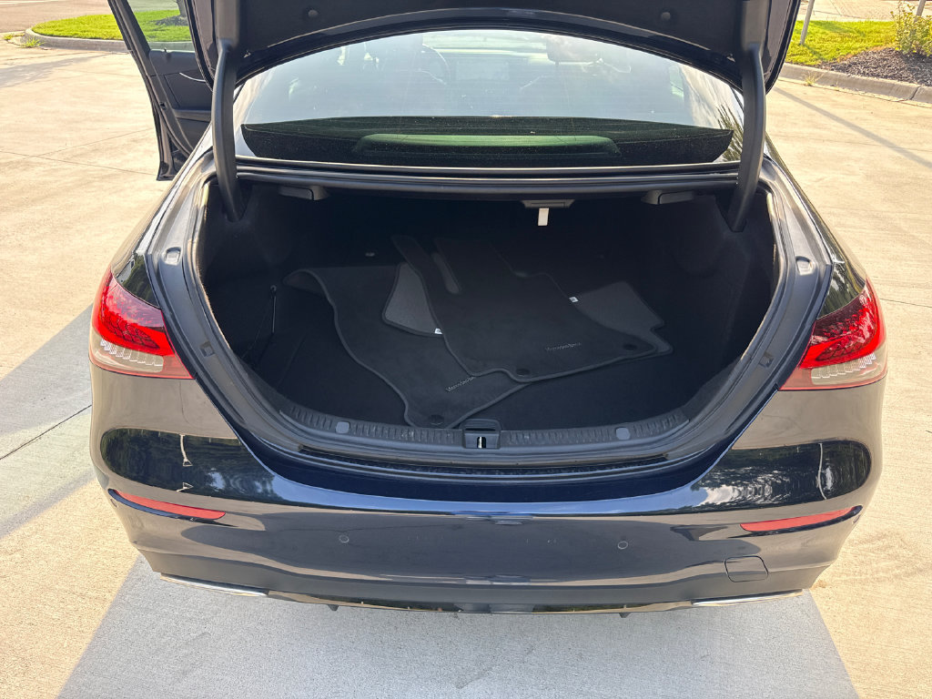 Used 2022 Mercedes-Benz E 350 Sedan image 33