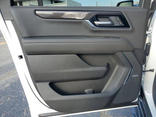 New 2026 GMC Yukon XL Elevation AWD/4WD image 10