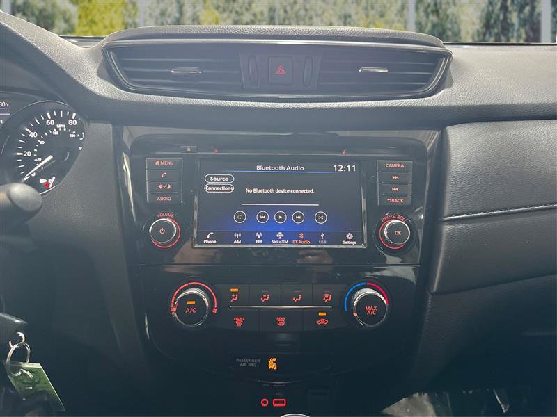 Used 2019 Nissan Rogue S AWD/4WD image 16