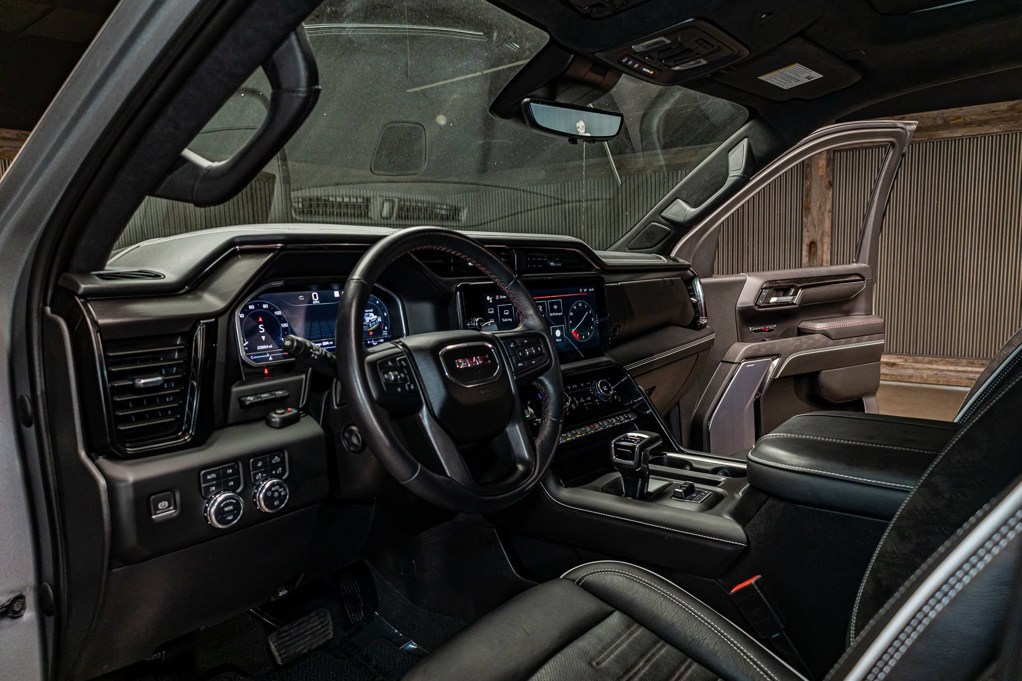 Used 2023 GMC Sierra 1500 AT4X w/ AT4X AEV Edition AWD/4WD image 12