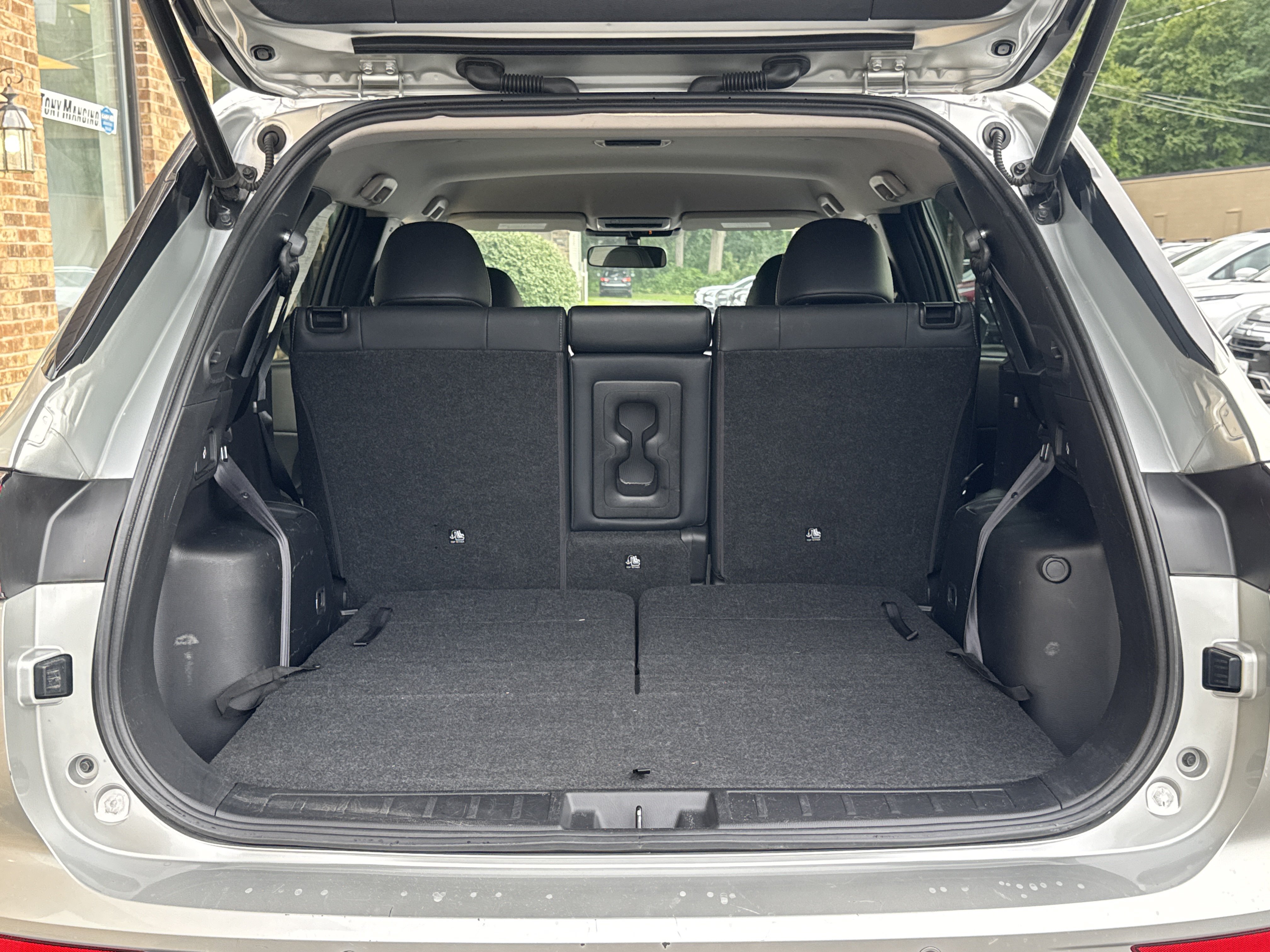 Used 2022 Mitsubishi Outlander SE AWD/4WD image 13