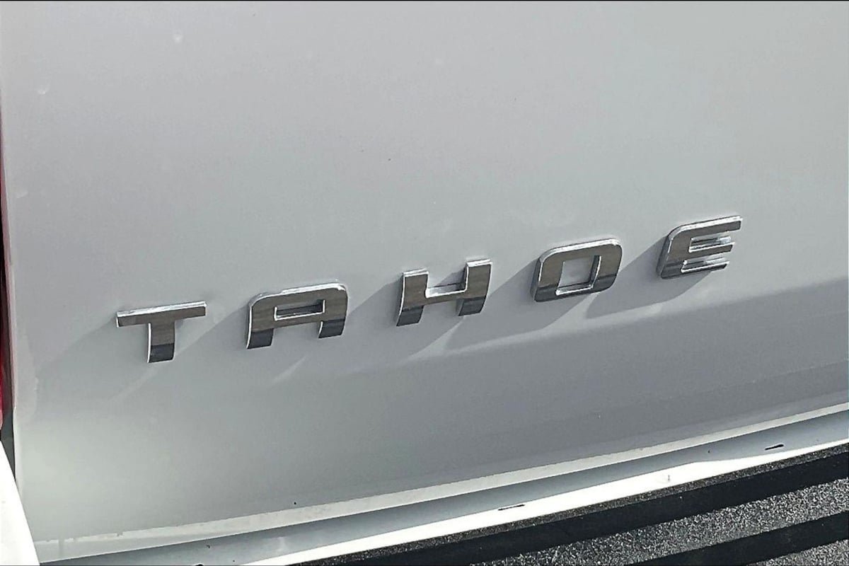 Used 2011 Chevrolet Tahoe LTZ AWD/4WD image 22