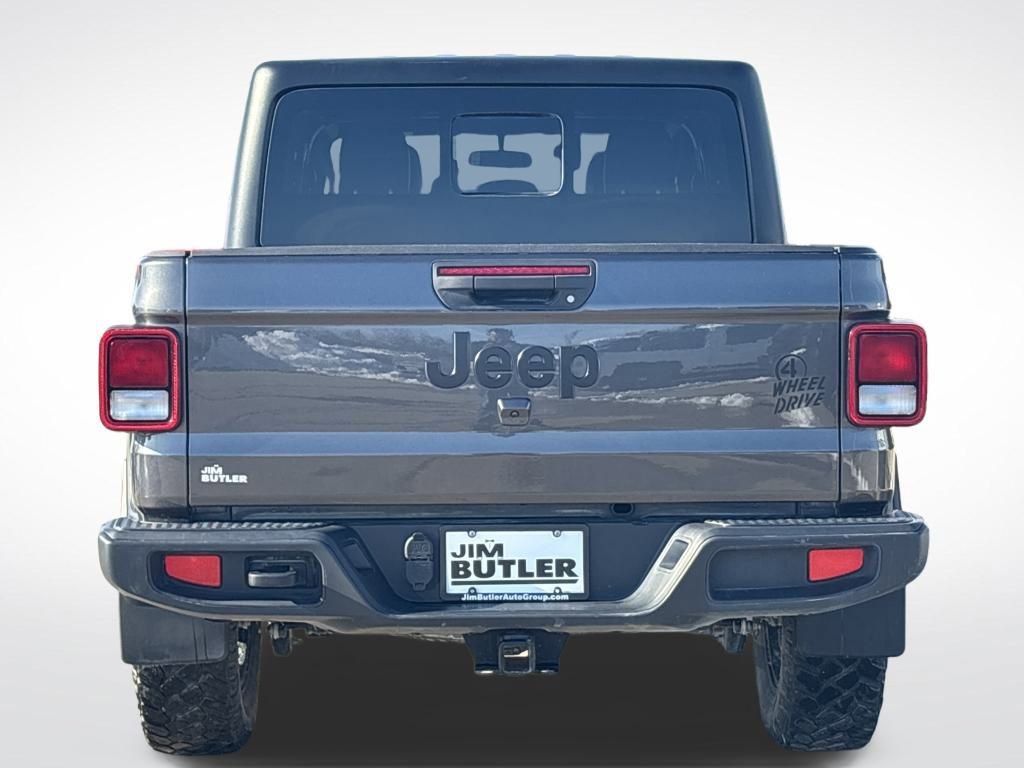 Used 2022 Jeep Gladiator Sport image 6