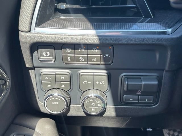 New 2026 Chevrolet Tahoe RST w/ Comfort Package AWD/4WD image 32