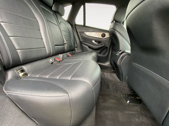 Used 2019 Mercedes-Benz GLC 300 image 14