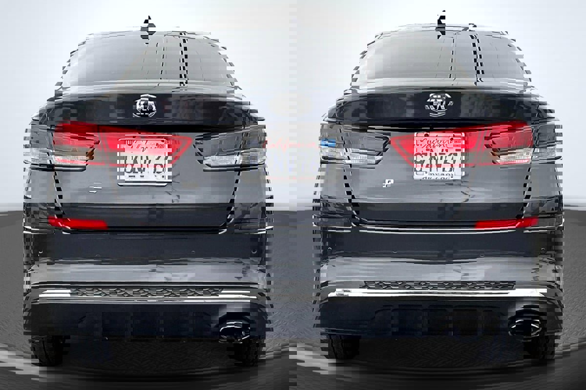 Used 2019 Kia Optima LX image 4
