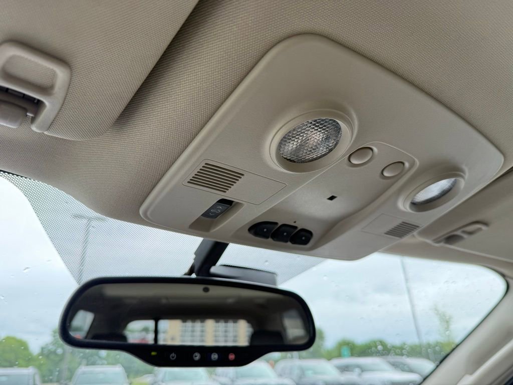 Used 2016 GMC Acadia Denali FWD image 19