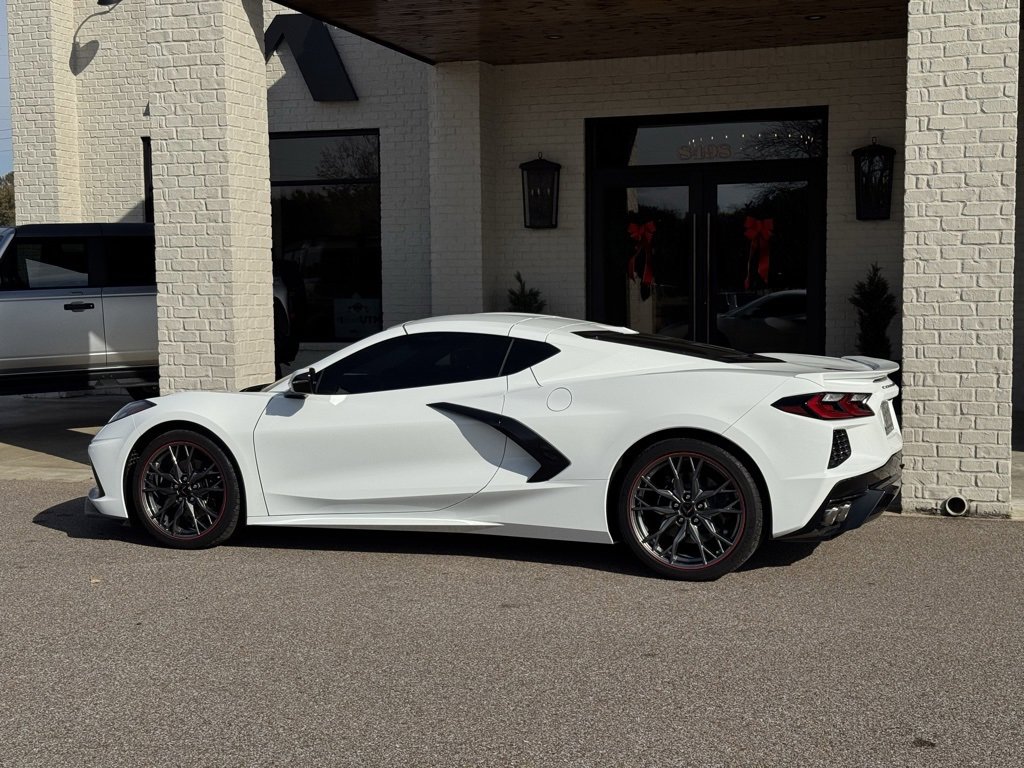 Used 2025 Chevrolet Corvette Stingray Preferred Cpe w/ 2LT image 7