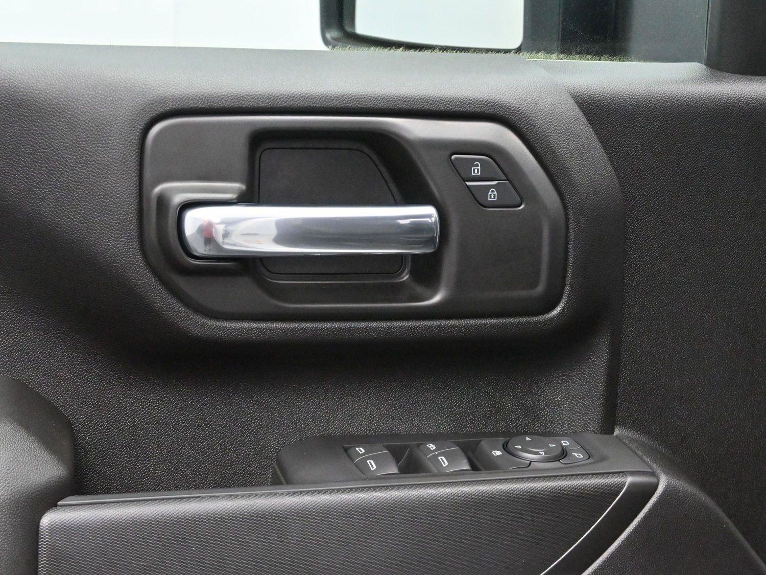 Used 2025 Chevrolet Silverado 2500 W/T w/ WT Convenience Package image 10