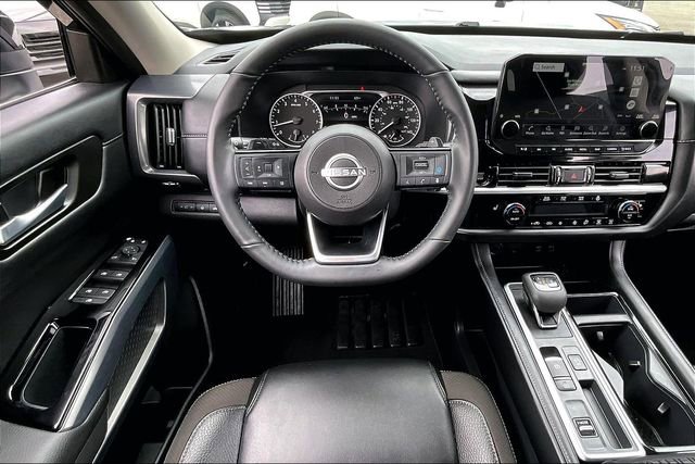 Certified 2025 Nissan Pathfinder SL w/ Cargo Package image 8