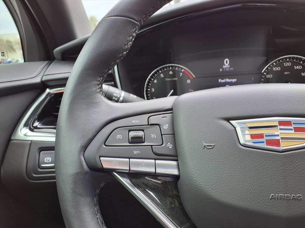 Certified 2022 Cadillac XT6 Premium Luxury image 29