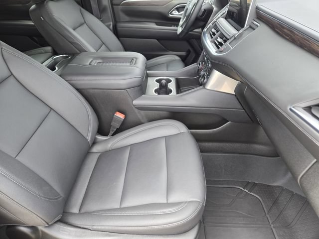 Used 2023 Chevrolet Tahoe Z71 w/ Z71 Off-Road Package AWD/4WD image 14