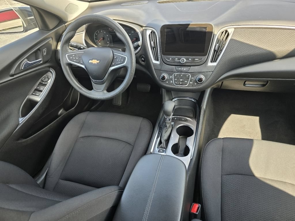 Used 2022 Chevrolet Malibu LT FWD image 19