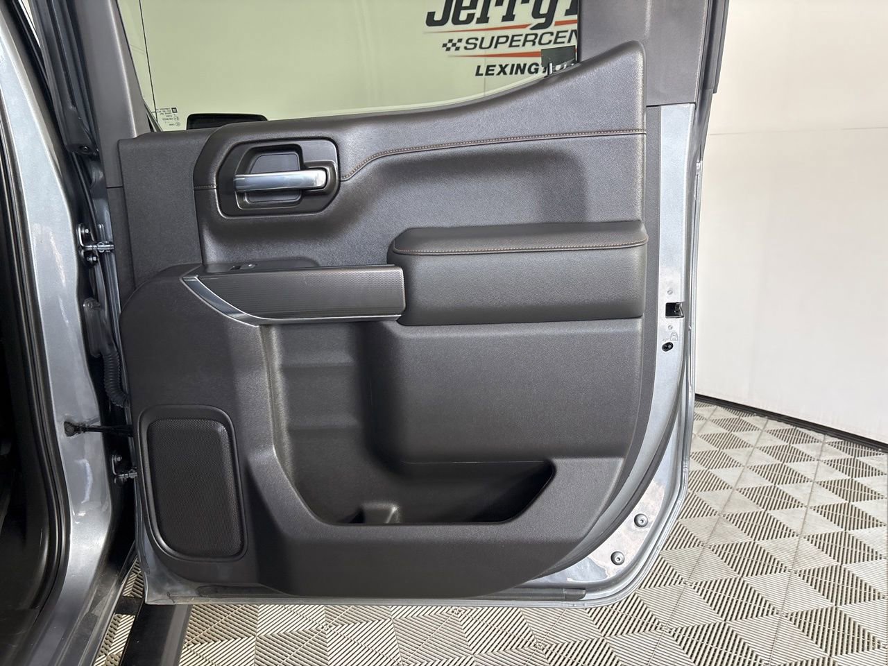 Used 2021 GMC Sierra 1500 AT4 w/ AT4 Preferred Package AWD/4WD image 27