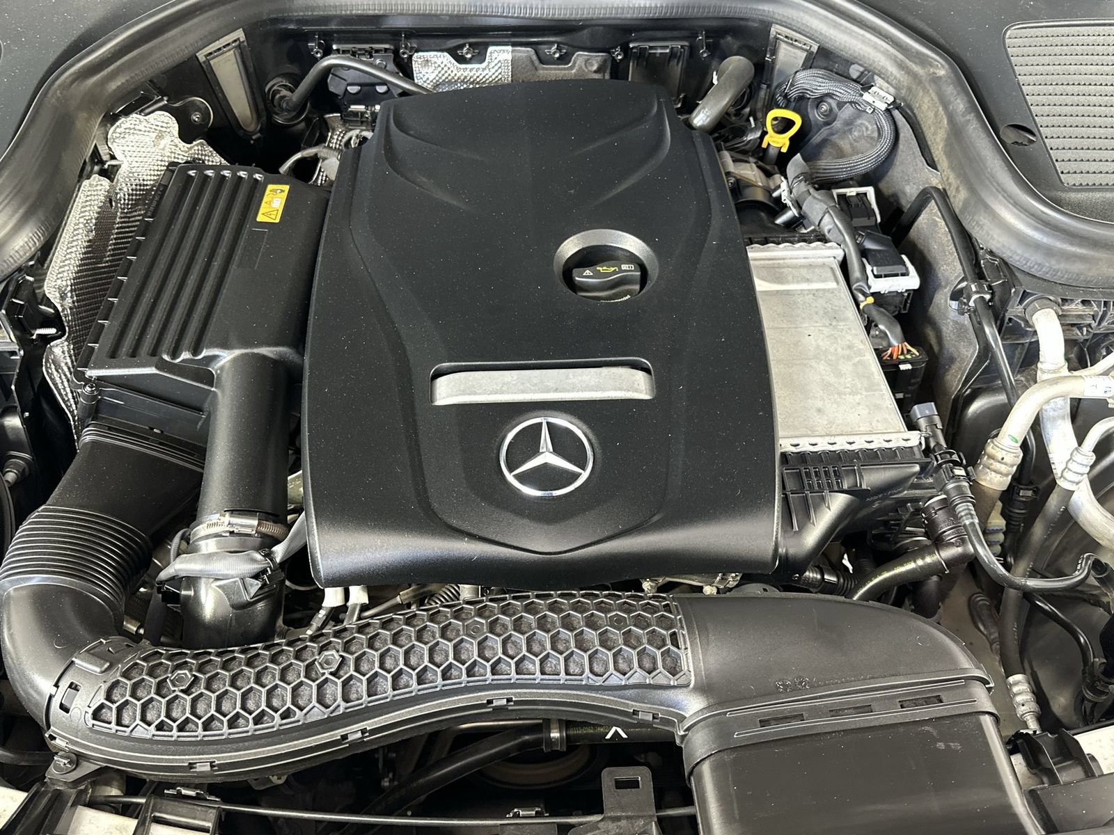 Used 2017 Mercedes-Benz GLC 300 4MATIC Coupe w/ Premium 2 Package image 28