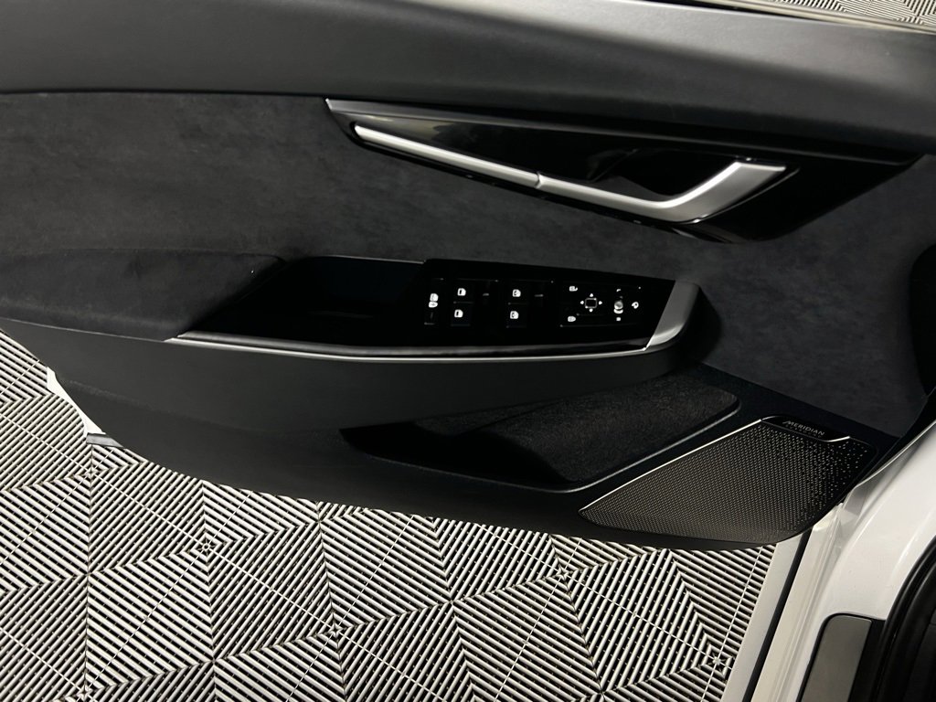 Used 2024 Kia EV6 GT image 27