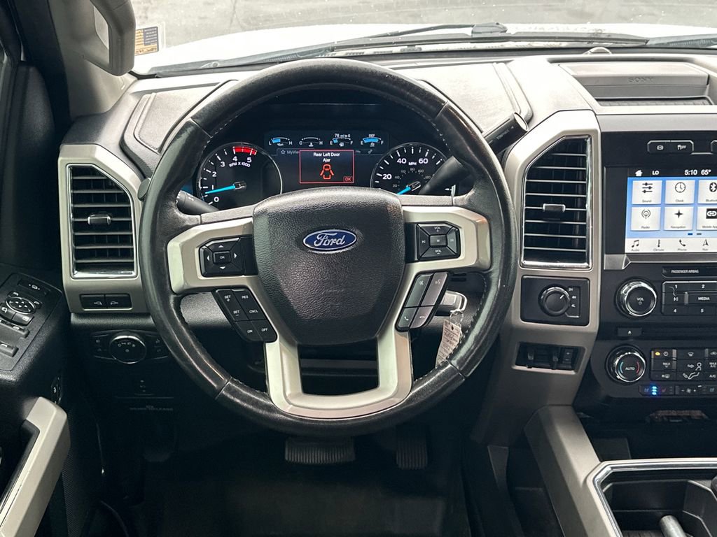 Used 2018 Ford F250 Lariat w/ Lariat Value Package AWD/4WD image 23