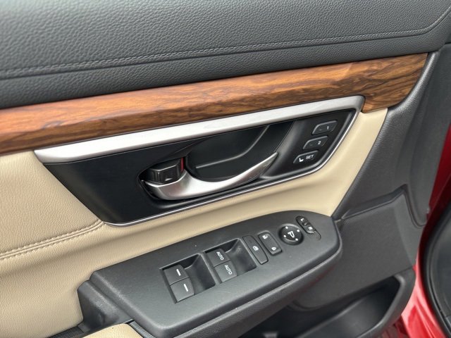 Used 2018 Honda CR-V Touring image 20