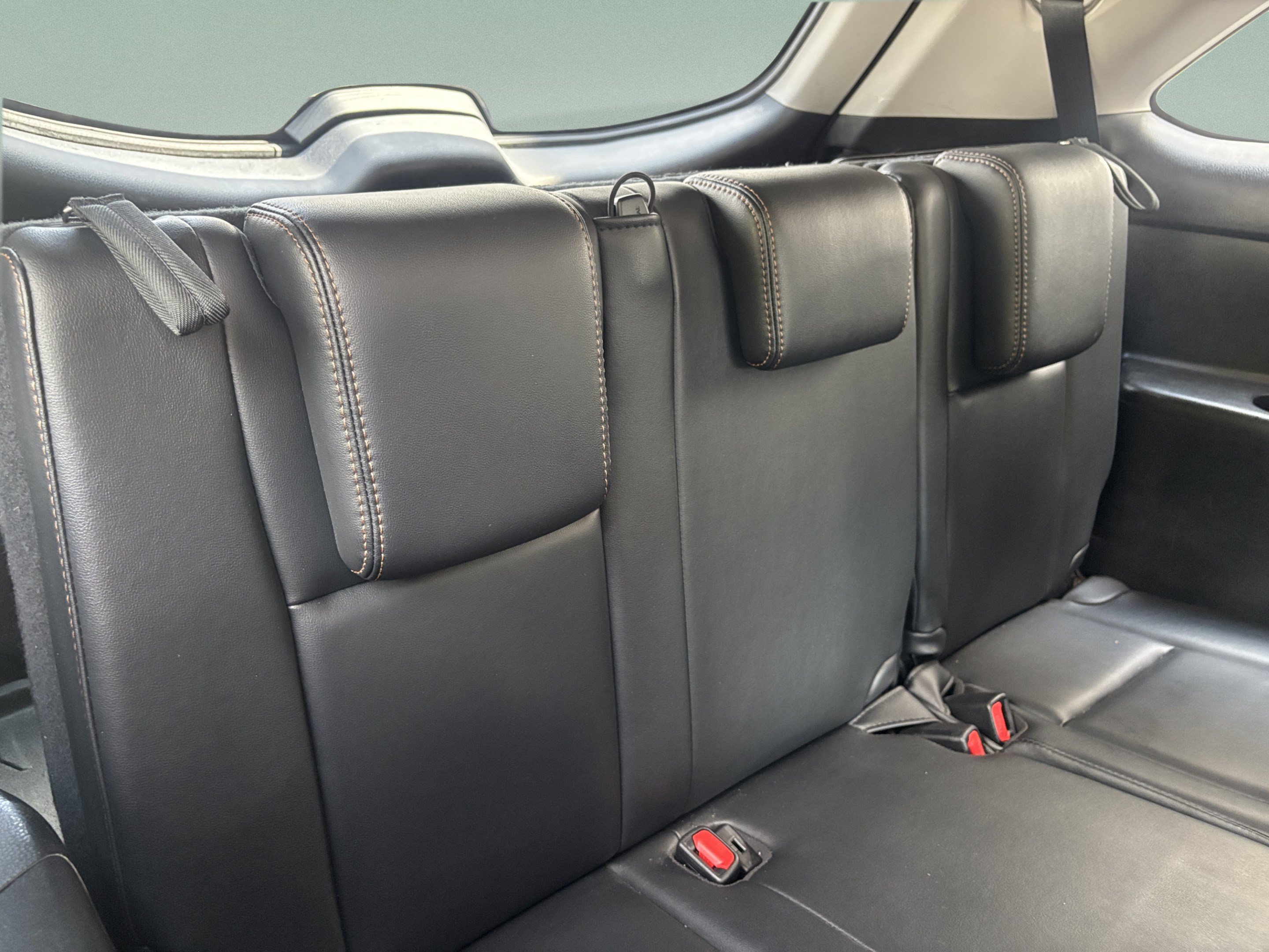 Used 2017 Toyota Highlander XLE FWD image 27