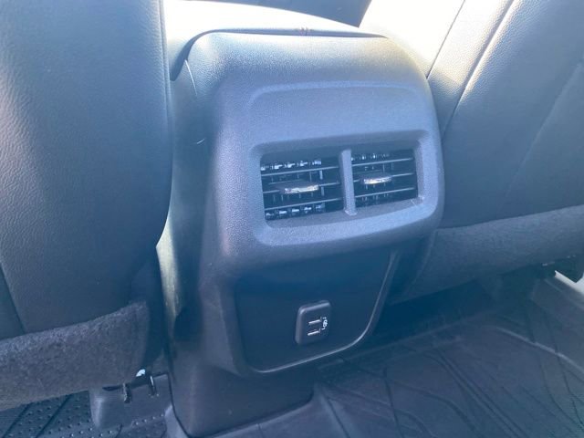 Certified 2023 Chevrolet Equinox RS w/ LPO, Floor Liner Package image 19