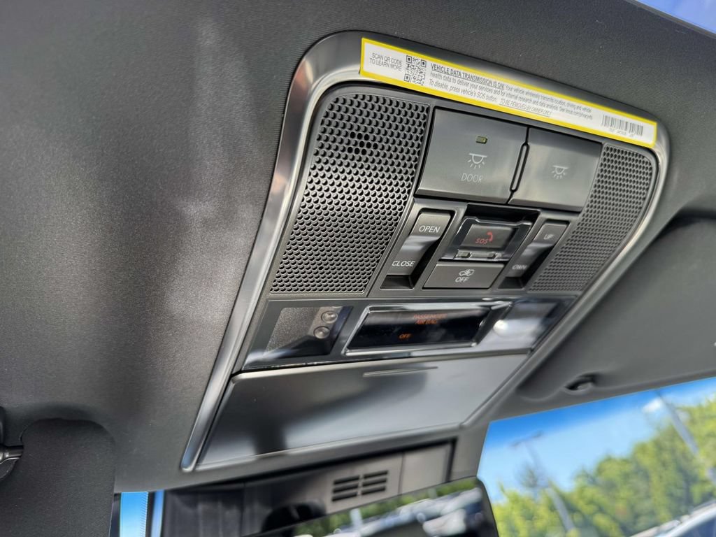 Used 2025 Lexus LX 600 4WD w/ Accessory Package (2T) image 27