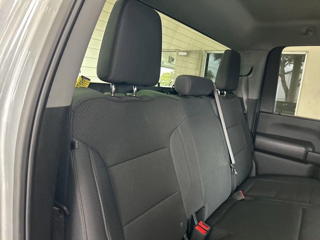 Used 2025 Chevrolet Silverado 3500 W/T image 29