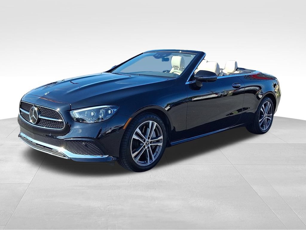 Used 2021 Mercedes-Benz E 450 4MATIC Cabriolet image 3