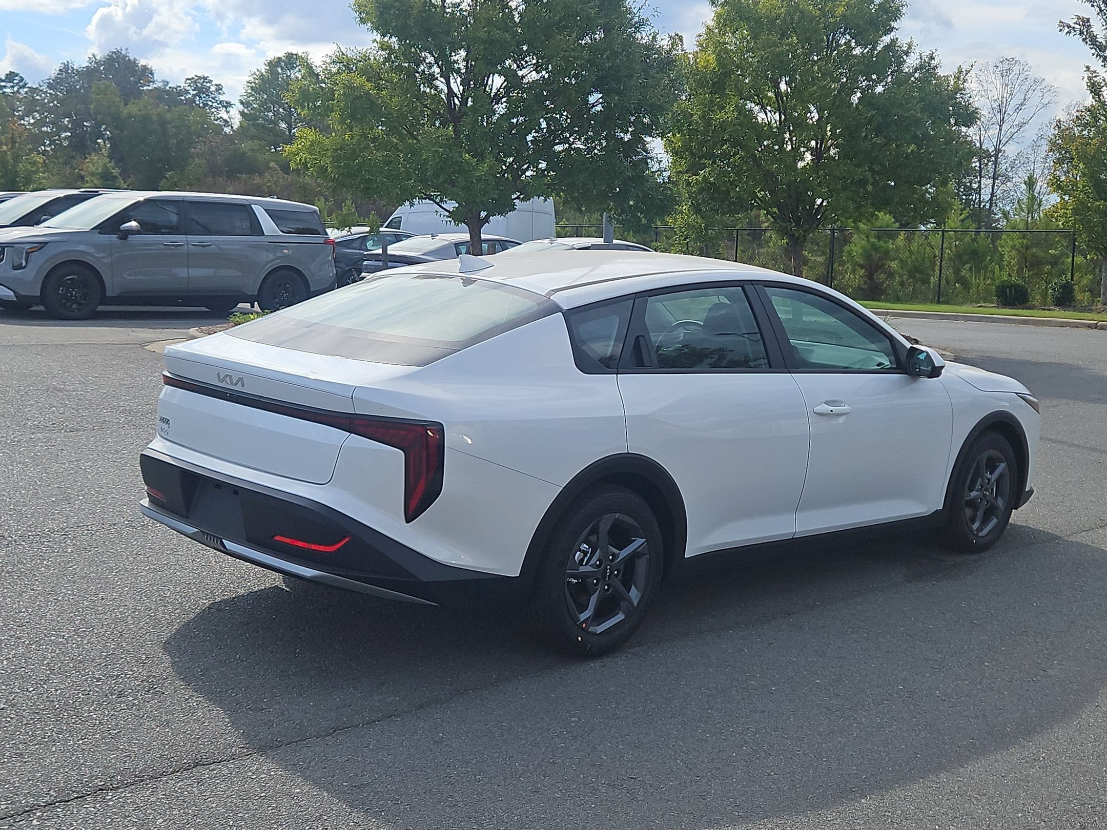 New 2026 Kia K4 FWD image 7