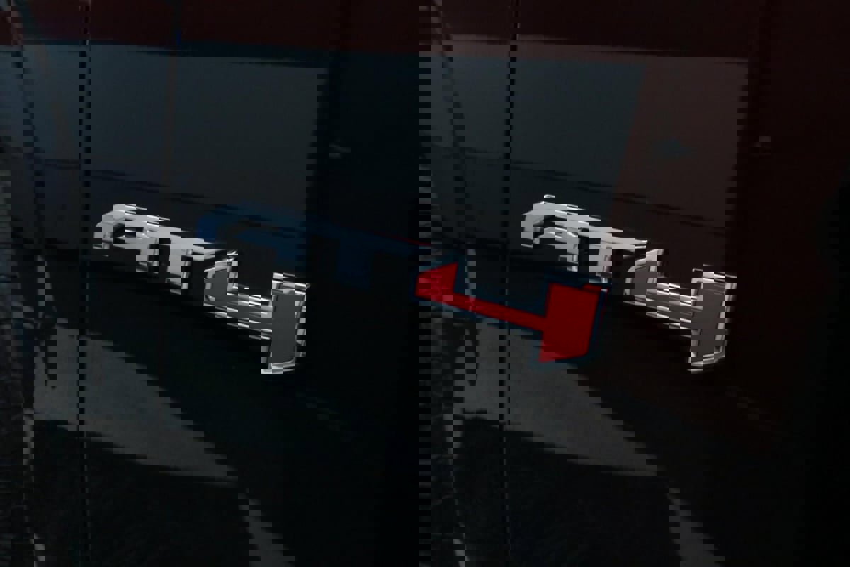 Used 2023 GMC Yukon XL AT4 w/ AT4 Premium Plus Package image 44