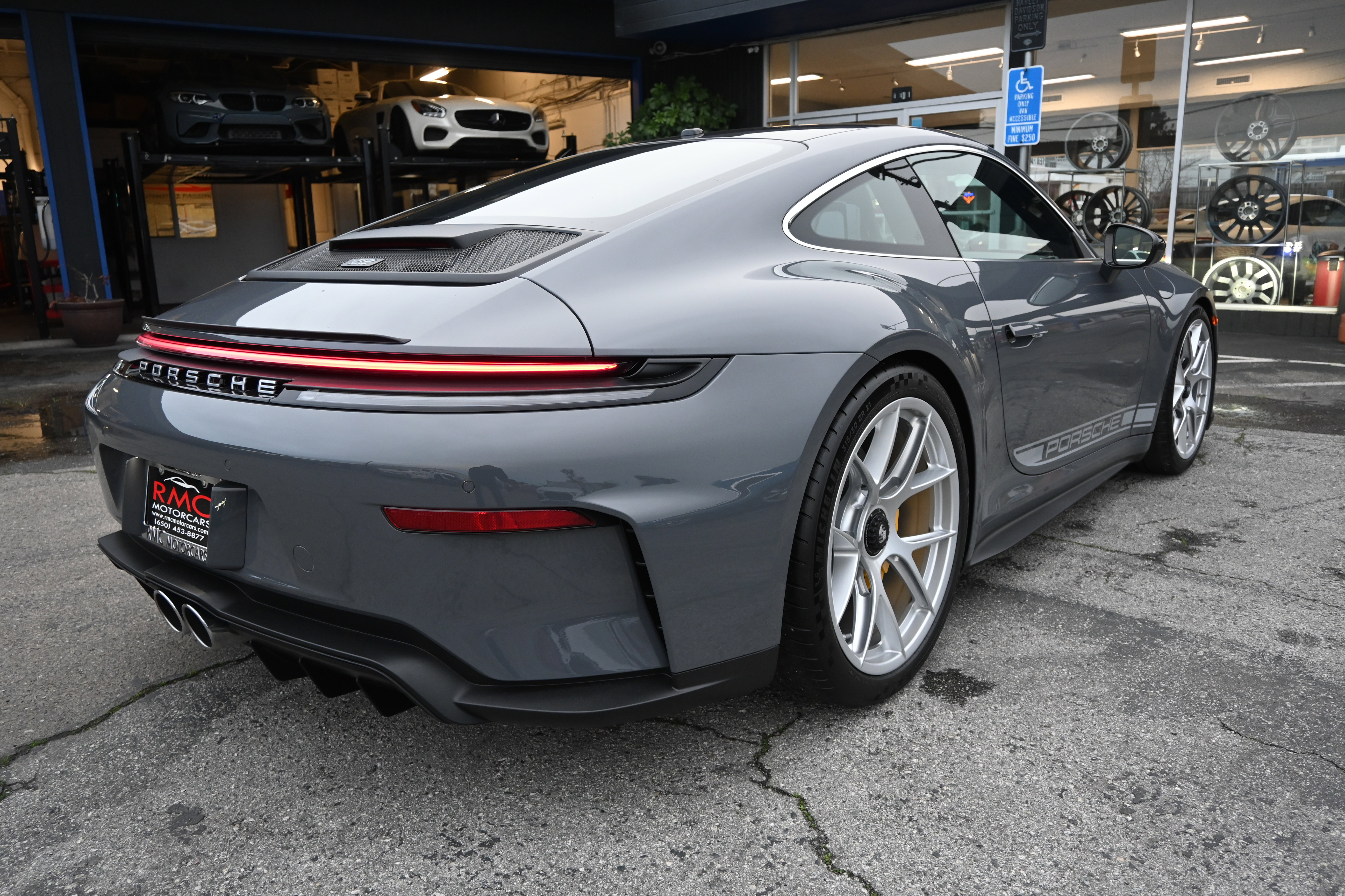 Used 2026 Porsche 911 GT3 image 42