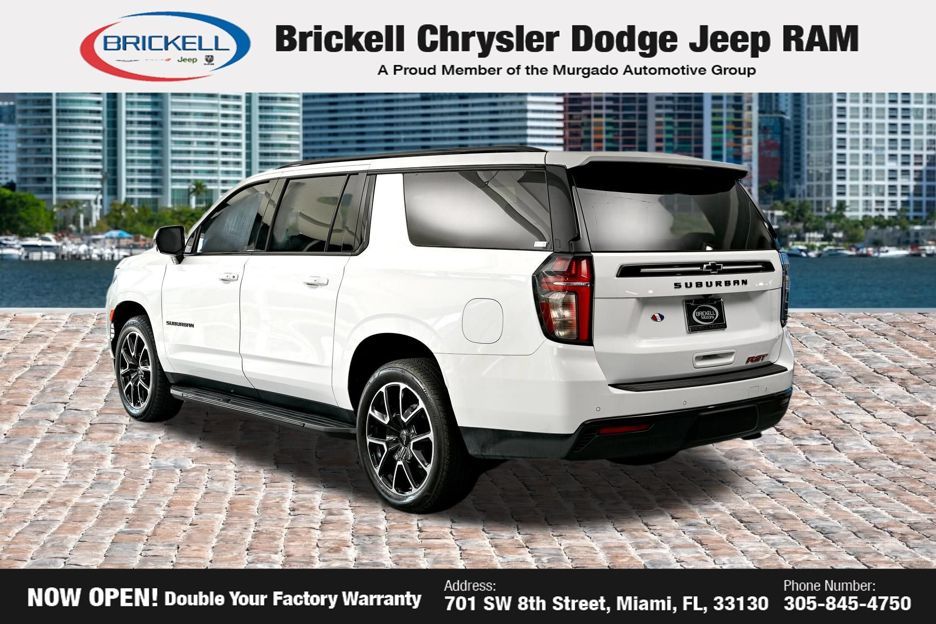Used 2023 Chevrolet Suburban RST RWD image 6